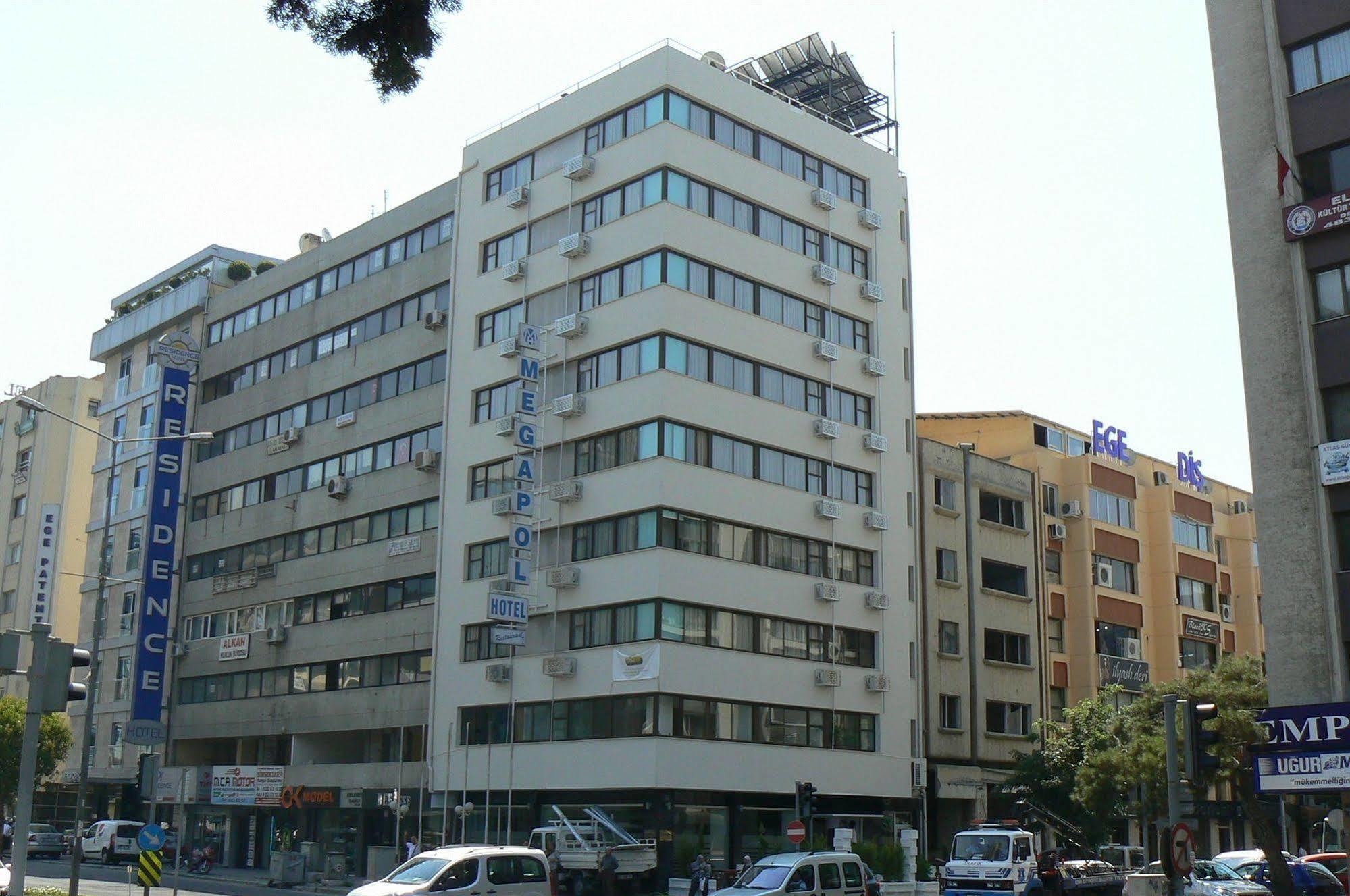 Megapole Hotel Izmir Zewnętrze zdjęcie